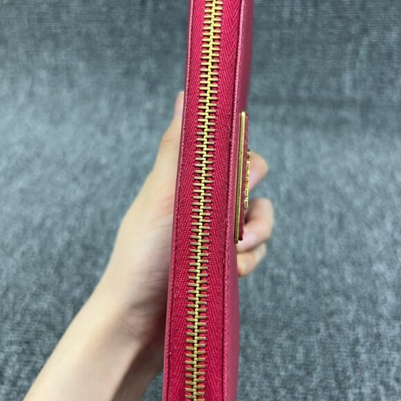 Prada Leather Wallet 225-032425 - Picture 9 of 11